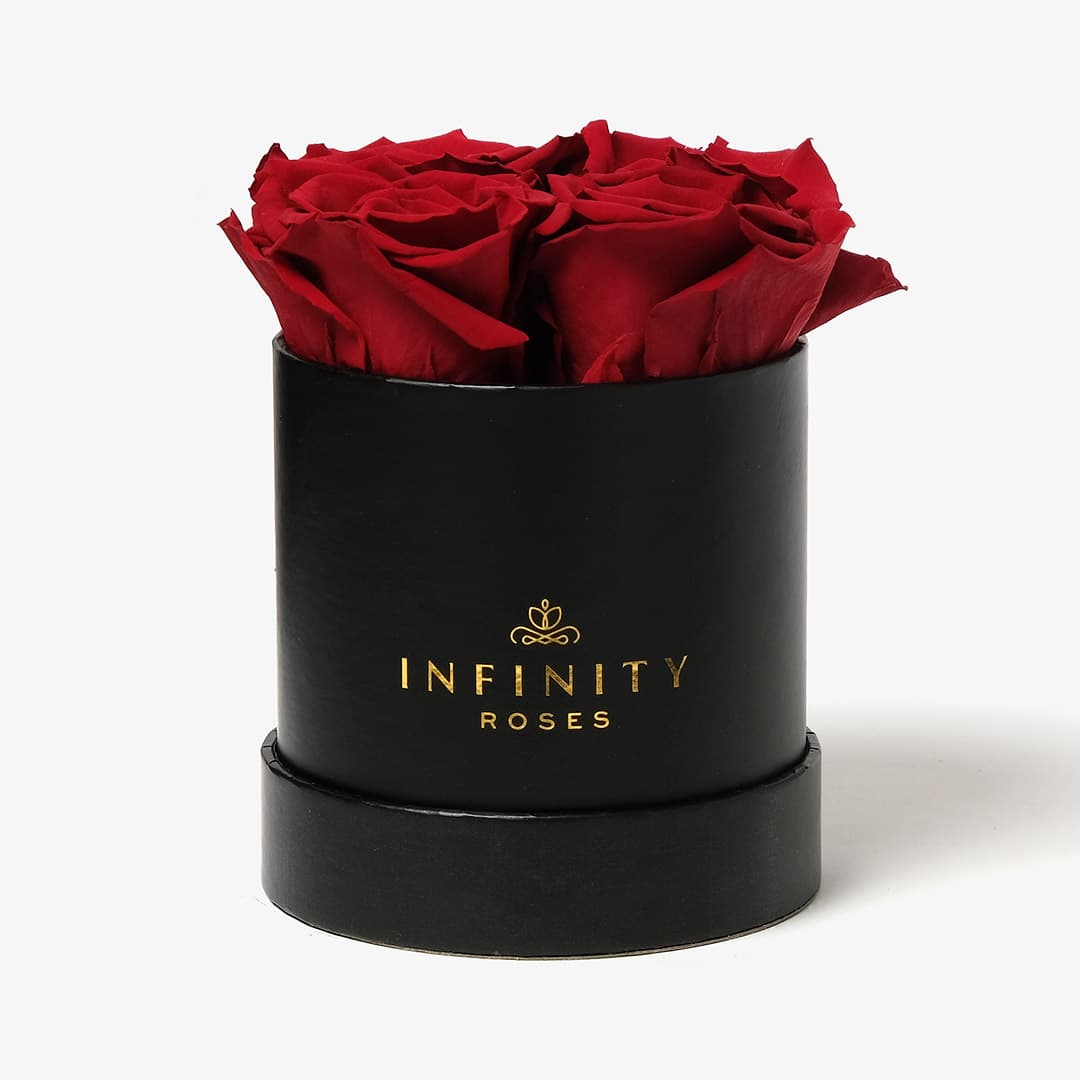 Small Red Rose Box