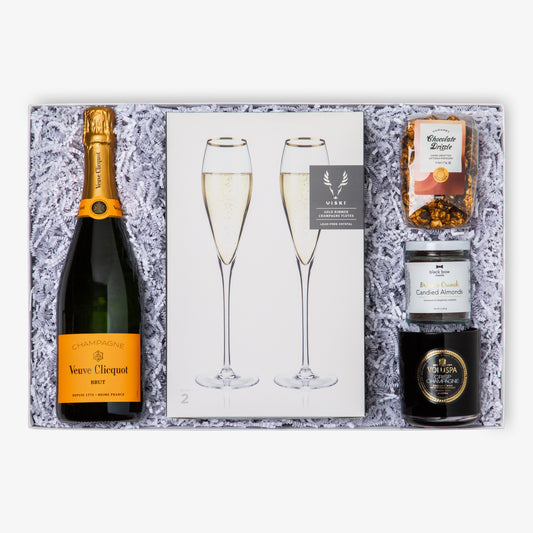 Champagne Toast Grand - Veuve Clicquot