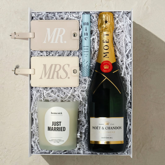 Mr. And Mrs. - Moet