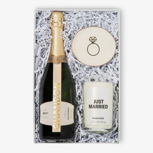 Just Married - Chandon